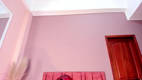 Jupiter Fox online show from 10-31-25, 02:01