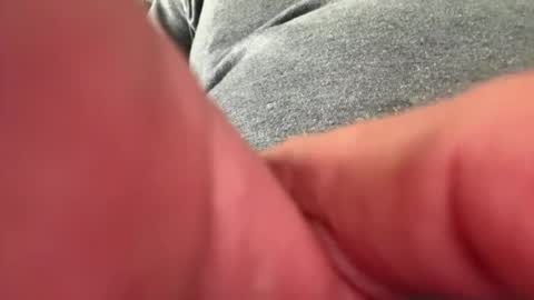 Snapshot of just41fun69 chatting on 04-19-26, 04:50 Cum4you online show from 04-19-26, 04:50