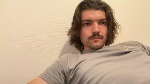 just_a_guy_with_a_big_cock online show from 06-19-26, 08:23