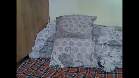 Snapshot of just_do_it_4 chatting on 01-09-26, 07:22 just_do_it_4 online show from 01-09-26, 07:22