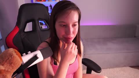 Snapshot of just_emmy chatting on 01-23-25, 04:52 just call me Emmy online show from 01-23-25, 04:52