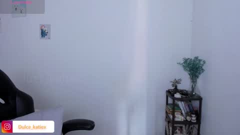 Sofia online show from 03-12-26, 04:02