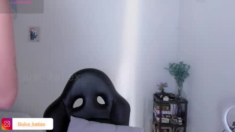 Sofia online show from 03-25-26, 06:03