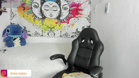 Sofia online show from 04-01-26, 01:34