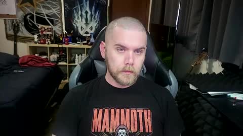 Ryan online show from 09-19-25, 01:18