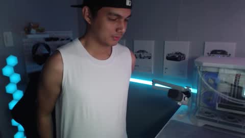 Rhys online show from 11-18-25, 06:34