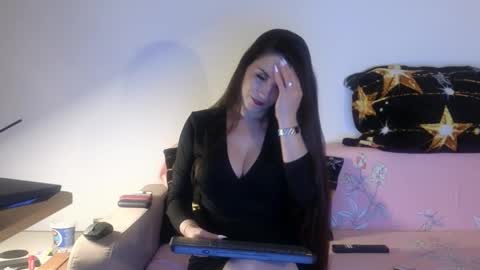 Snapshot of justanneagain chatting on 11-03-25, 08:10 JustAnne online show from 11-03-25, 08:10