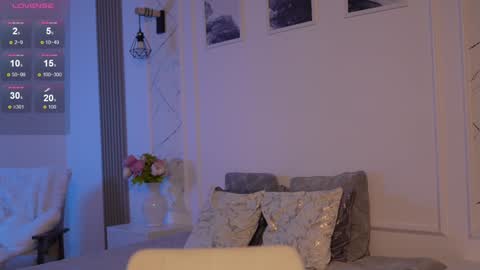 Snapshot of justbarbie_new_ chatting on 01-18-25, 08:30 Katarina online show from 01-18-25, 08:30