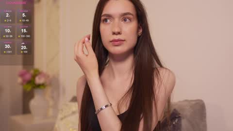 Snapshot of justbarbie_new_ chatting on 01-22-25, 07:45 Katarina online show from 01-22-25, 07:45