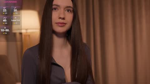 Snapshot of justbarbie_new_ chatting on 02-08-25, 12:17 Katarina online show from 02-08-25, 12:17