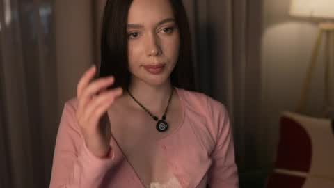 Snapshot of justbarbie_new_ chatting on 05-21-26, 06:26 Katarina online show from 05-21-26, 06:26