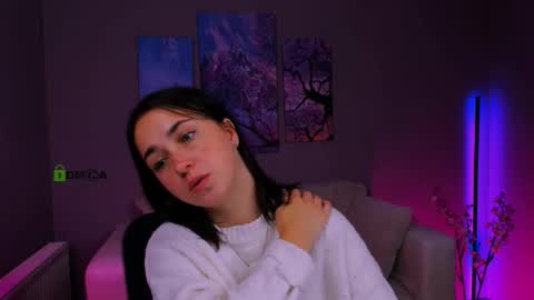 Snapshot of justcamila_ chatting on 10-01-25, 09:37 justcamila online show from 10-01-25, 09:37