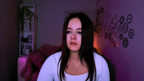 Snapshot of justcamila_ chatting on 10-20-25, 10:27 justcamila online show from 10-20-25, 10:27