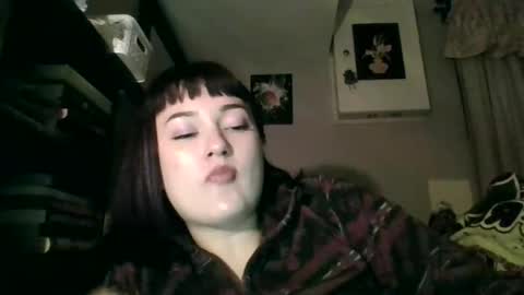 Snapshot of justdenial chatting on 12-16-25, 10:31 Clio D online show from 12-16-25, 10:31