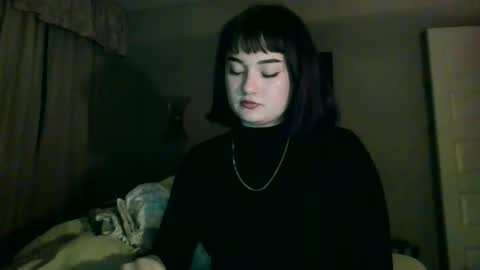 Clio D online show from 12-17-25, 09:48