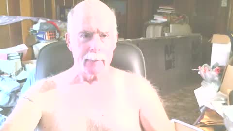 Snapshot of justdon chatting on 07-09-26, 12:53 justdon online show from 07-09-26, 12:53