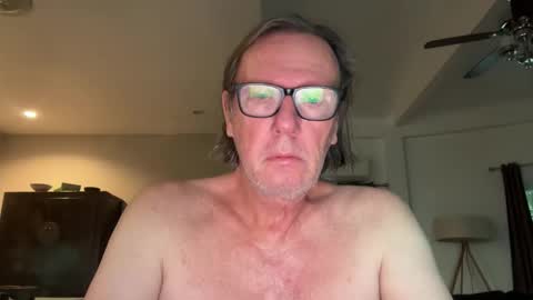 justin_hornyyyy online show from 12-19-25, 11:34