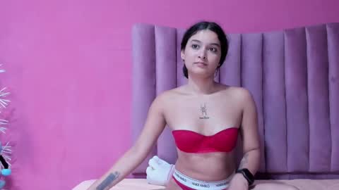 JUSTIN Y JAZMIN online show from 02-18-25, 12:04