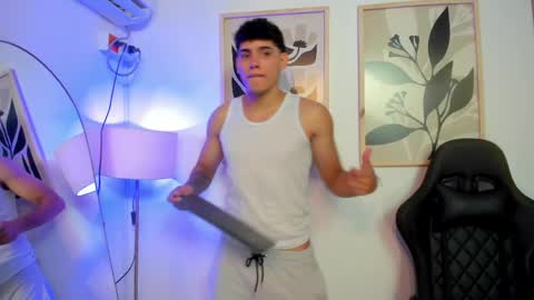 Snapshot of justin_payn14 chatting on 04-25-26, 02:36 justin_payn14 online show from 04-25-26, 02:36