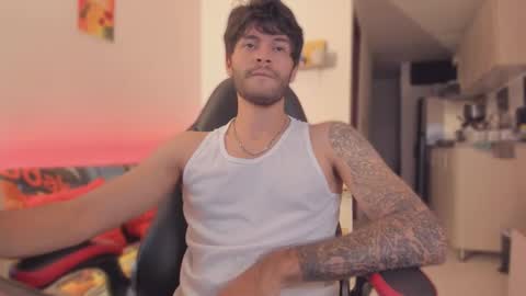 Snapshot of justin_stark1 chatting on 11-13-25, 11:03 Diego online show from 11-13-25, 11:03