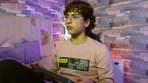  justin  online show from 03-15-26, 03:45