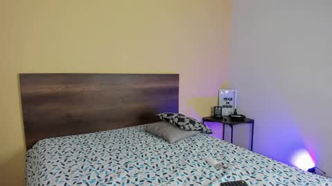 Justin online show from 01-06-25, 03:40