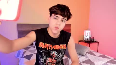 Justin online show from 02-14-25, 12:36