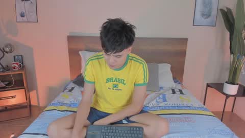 Justin online show from 09-10-25, 12:38