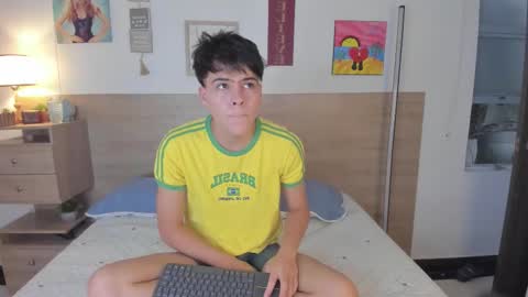 Justin online show from 10-06-25, 12:24