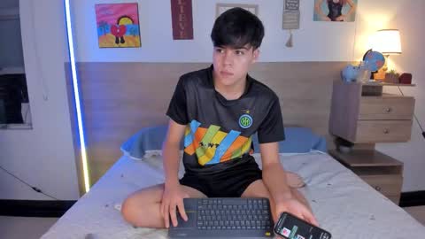 Justin online show from 10-17-25, 12:52