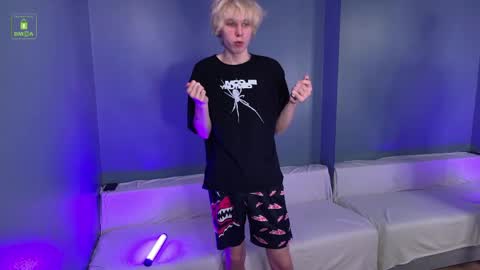justTEEN online show from 04-10-26, 10:31