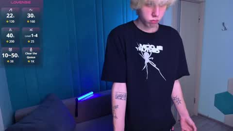 justTEEN online show from 04-16-26, 10:05