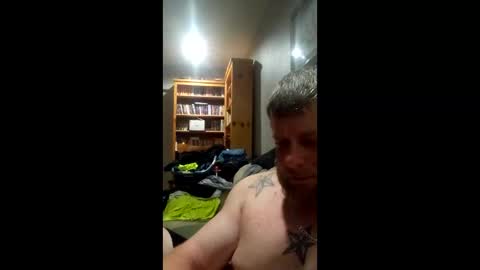 justincase8669 online show from 04-15-26, 06:53