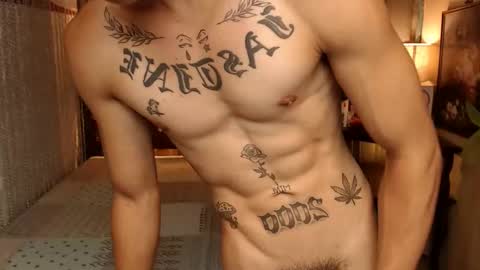 justine_hunk online show from 12-20-24, 01:58