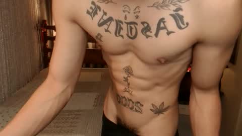 justine_hunk online show from 02-26-26, 06:18