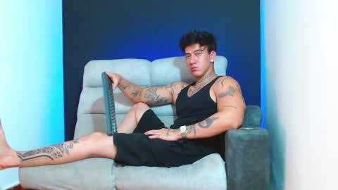 Snapshot of justinfuller_31 chatting on 12-22-25, 03:36 justinfuller_31 online show from 12-22-25, 03:36