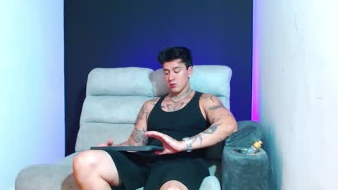 Snapshot of justinfuller_31 chatting on 02-02-26, 02:32 justinfuller_31 online show from 02-02-26, 02:32