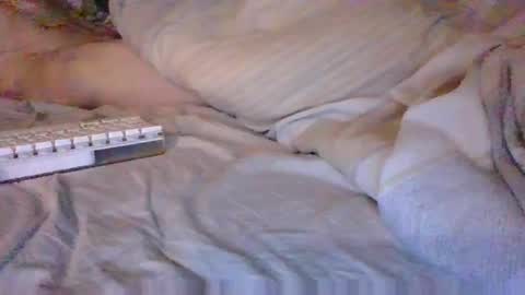 Snapshot of justinjodysarah957251 chatting on 02-26-26, 01:48 Techno Nymph online show from 02-26-26, 01:48