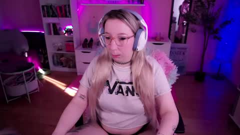 Snapshot of justkerryx chatting on 02-03-25, 09:41 Kerry online show from 02-03-25, 09:41