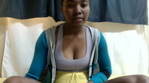 Snapshot of justlhot chatting on 06-09-26, 04:02 Justlhot online show from 06-09-26, 04:02