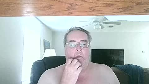 justmedm64 online show from 02-23-25, 06:56
