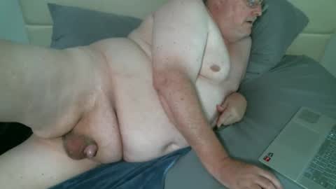 justmedm64 online show from 04-13-26, 02:39