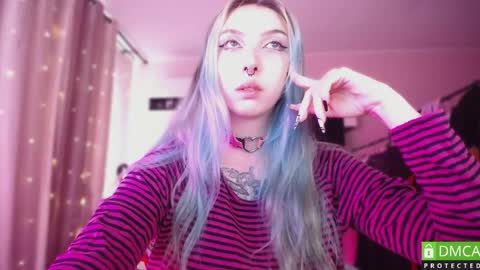 justmeowgirl online show from 04-15-26, 06:20