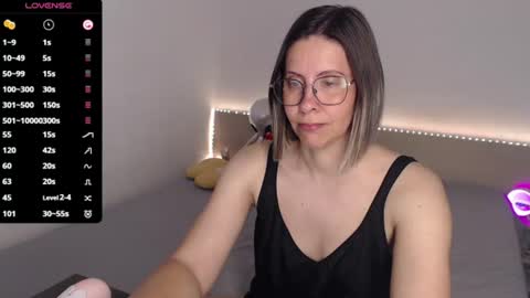 Snapshot of justmexy7 chatting on 06-19-26, 03:55 Julie online show from 06-19-26, 03:55