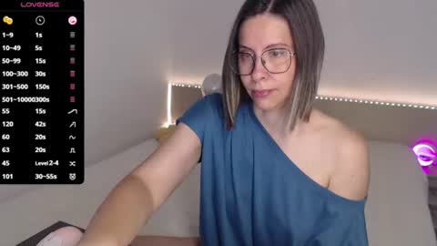Snapshot of justmexy7 chatting on 07-17-26, 04:08 Julie online show from 07-17-26, 04:08