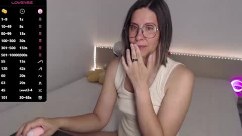 Snapshot of justmexy7 chatting on 07-19-26, 03:54 Julie online show from 07-19-26, 03:54