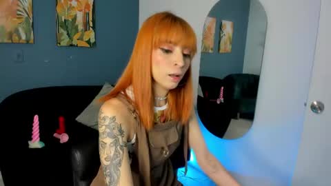 Mia online show from 07-01-26, 06:18
