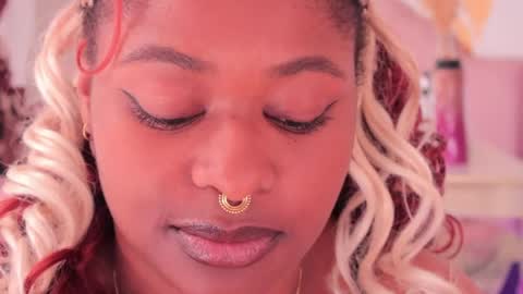 Nala online show from 04-04-26, 03:42