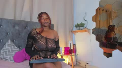 Nala online show from 04-24-26, 03:25