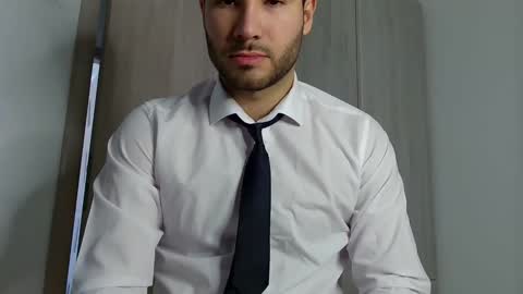 Snapshot of justynxxx1 chatting on 02-11-25, 06:19 Justin online show from 02-11-25, 06:19